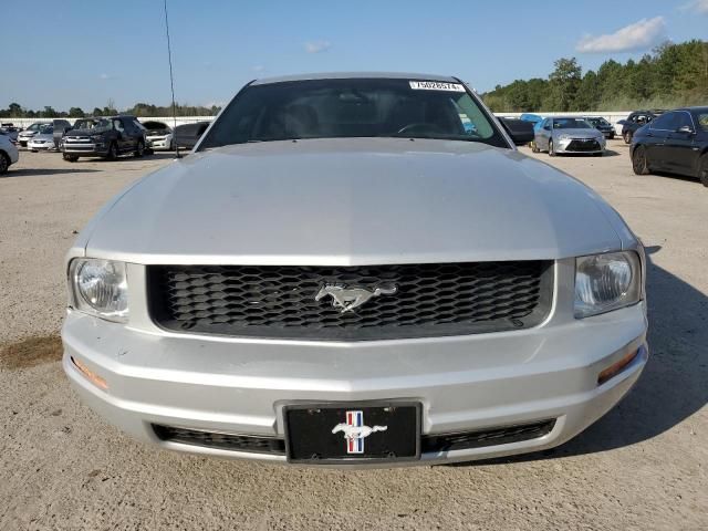 2005 Ford Mustang