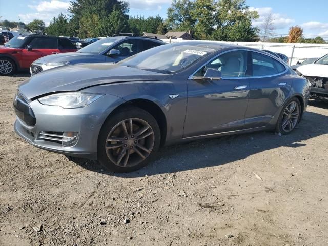 2014 Tesla Model S