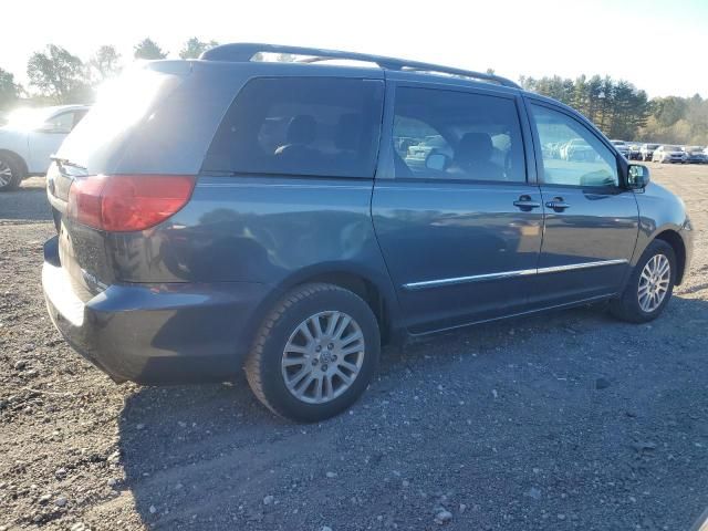 2008 Toyota Sienna XLE