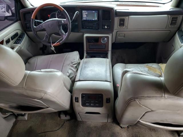 2003 Cadillac Escalade Luxury