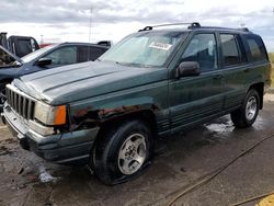 Salvage cars for sale at Woodhaven, MI auction: 1996 Jeep Grand Cherokee Laredo