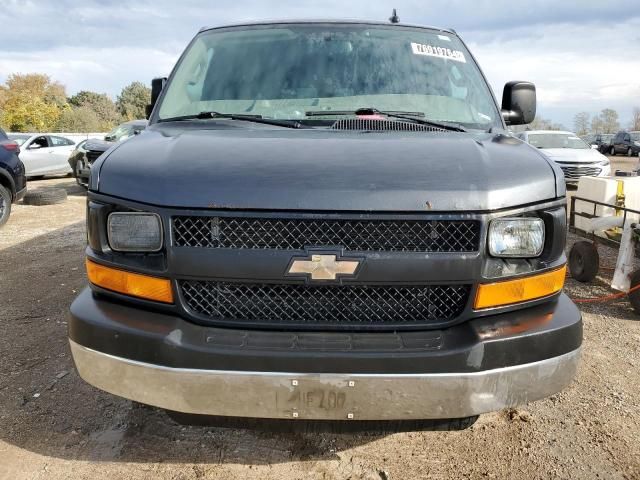 2016 Chevrolet Express G2500