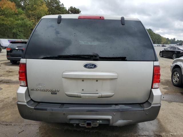 2004 Ford Expedition XLT