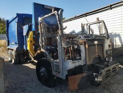 Salvage trucks for sale at Des Moines, IA auction: 2011 Peterbilt 320