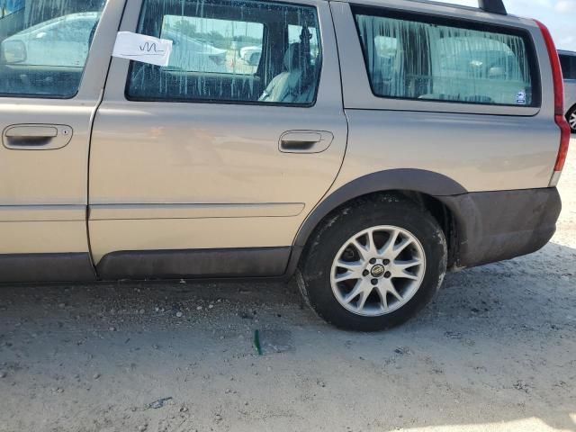 2004 Volvo XC70