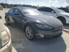 2014 Tesla Model S