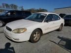 2006 Ford Taurus SE