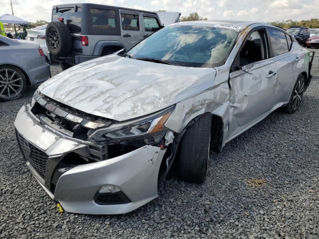 2019 Nissan Altima SR