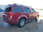 2005 Nissan Pathfinder LE