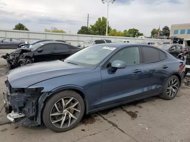 2019 Volvo S60 T6 Momentum