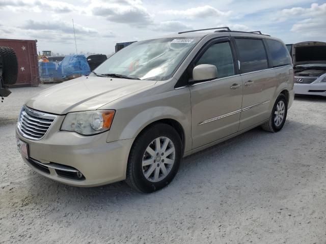 2013 Chrysler Town & Country Touring