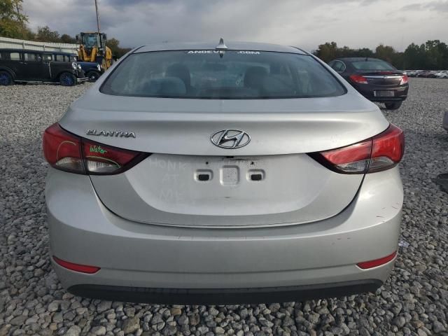 2015 Hyundai Elantra SE