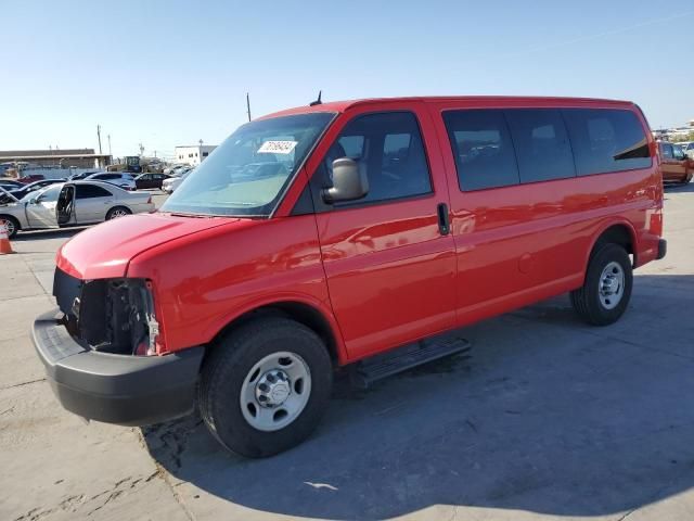 2015 Chevrolet Express G3500 LS