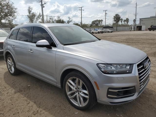 2018 Audi Q7 Prestige