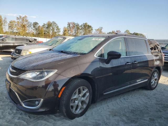 2017 Chrysler Pacifica Touring L Plus