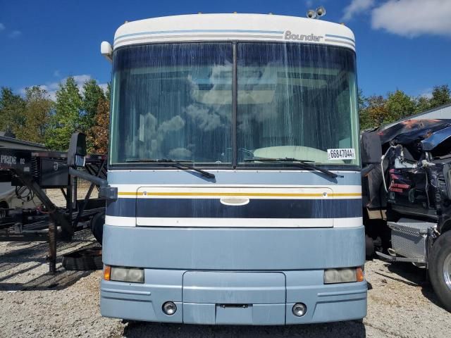 2005 Freightliner Chassis X Line Motor Home