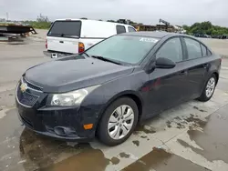 2013 Chevrolet Cruze LS en venta en Riverview, FL