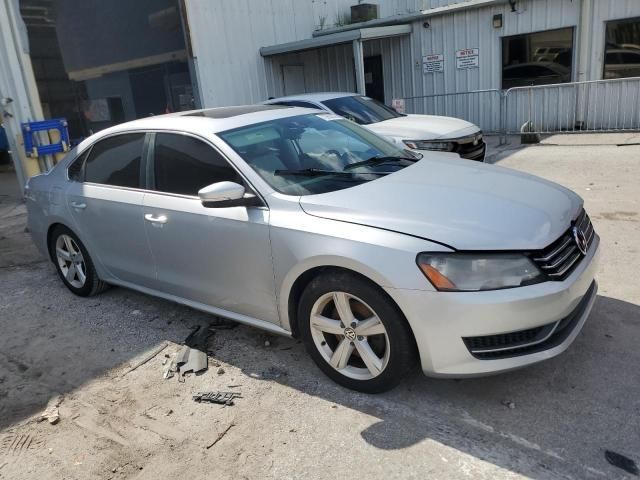 2012 Volkswagen Passat SE