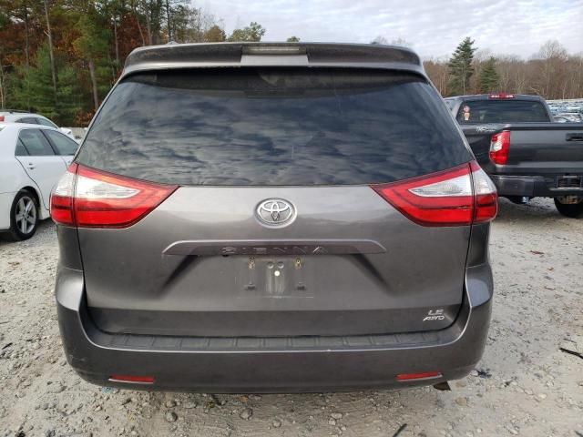 2017 Toyota Sienna LE