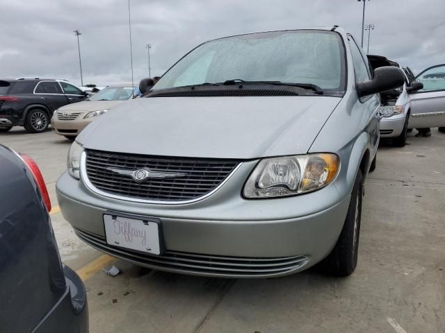 2003 Chrysler Town & Country LX