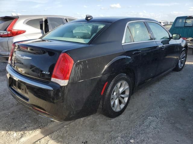 2015 Chrysler 300 Limited