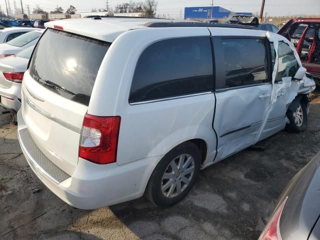 2014 Chrysler Town & Country Touring