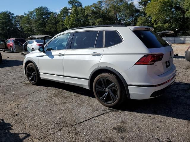 2024 Volkswagen Tiguan SE R-LINE Black