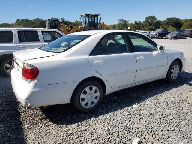 2005 Toyota Camry LE