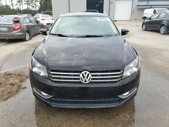 2012 Volkswagen Passat SE