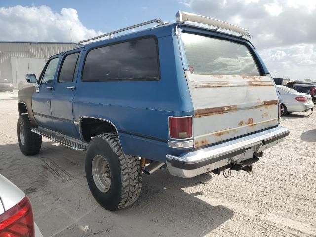 1988 Chevrolet Suburban V10