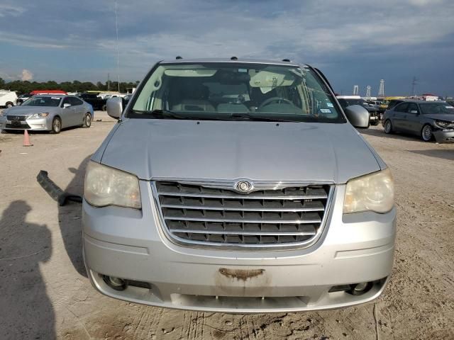 2009 Chrysler Town & Country Touring