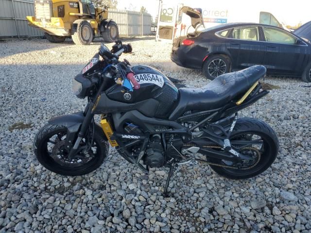 2016 Yamaha FZ09