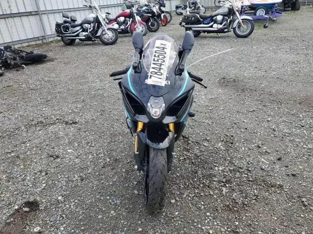 2024 Suzuki GSX-R1000 R