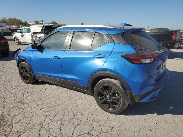 2022 Nissan Kicks SV