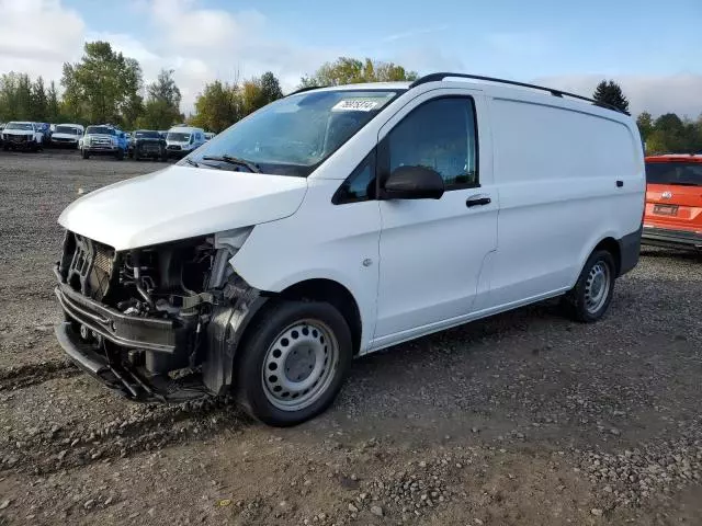 2016 Mercedes-Benz Metris