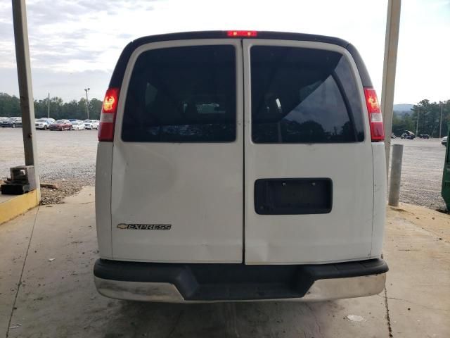 2020 Chevrolet Express G3500 LT