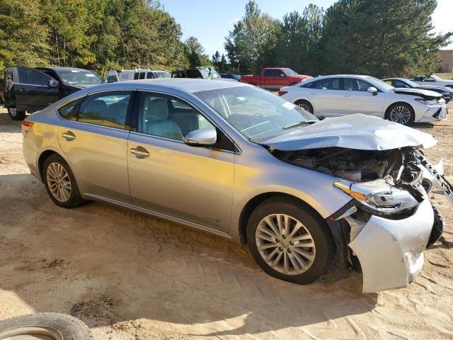 2015 Toyota Avalon Hybrid