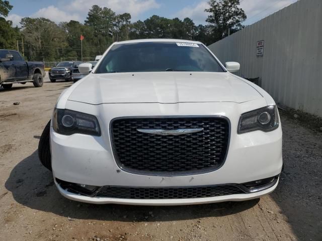 2017 Chrysler 300 S