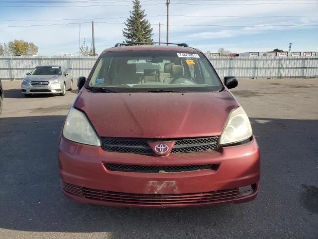 2005 Toyota Sienna CE