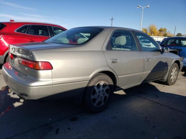 1999 Toyota Camry LE