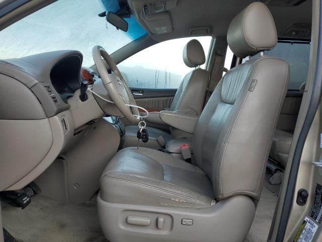 2006 Toyota Sienna XLE