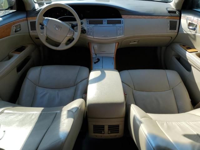 2005 Toyota Avalon XL