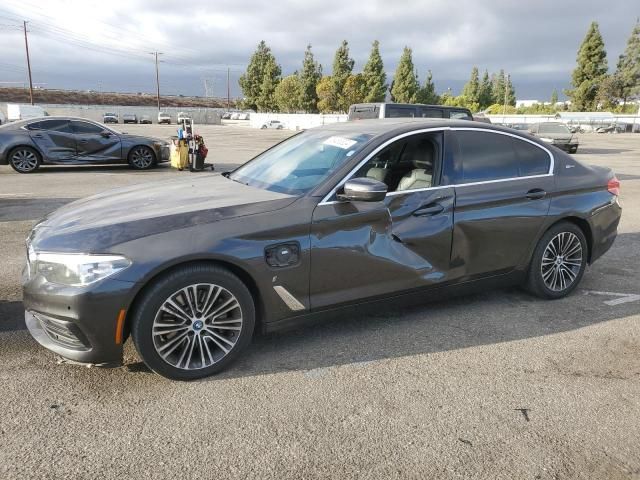 2019 BMW 530E