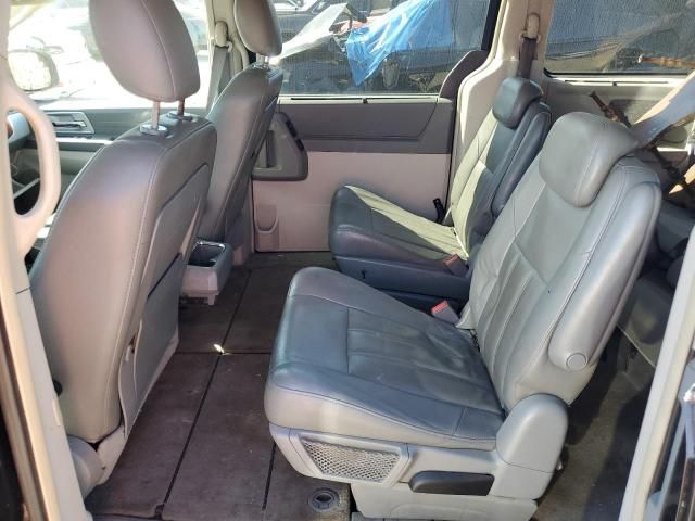 2008 Chrysler Town & Country Touring