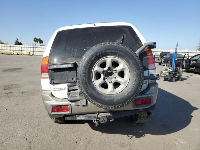 1997 Mitsubishi Montero Sport LS