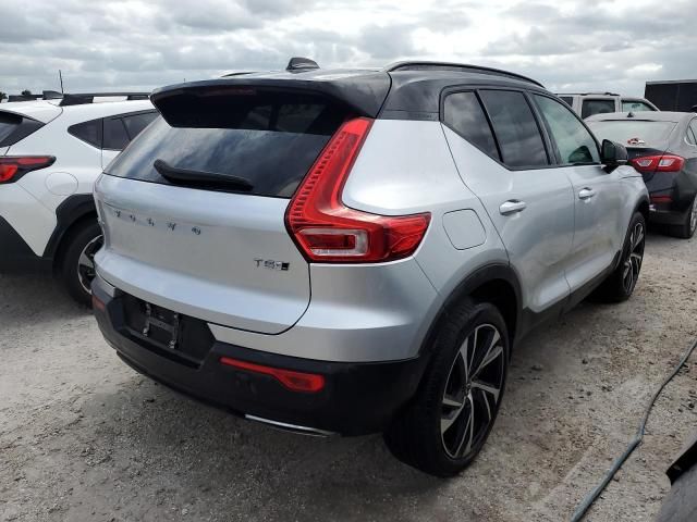 2019 Volvo XC40 T5 R-Design