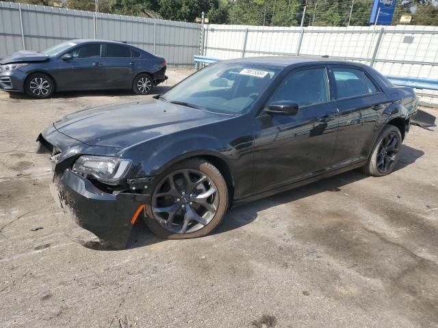 2023 Chrysler 300 Touring