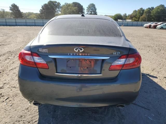 2013 Infiniti M37