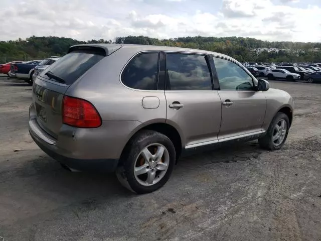 2004 Porsche Cayenne