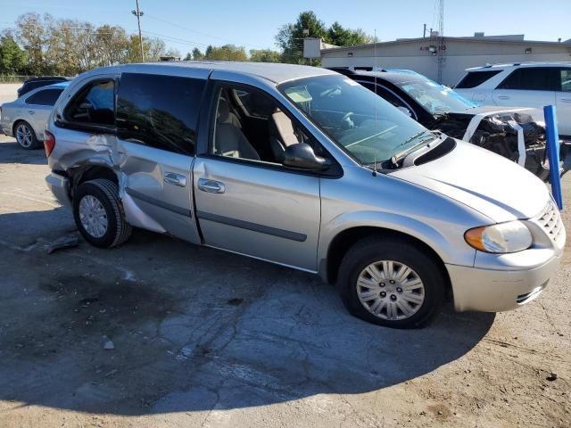 2007 Chrysler Town & Country LX